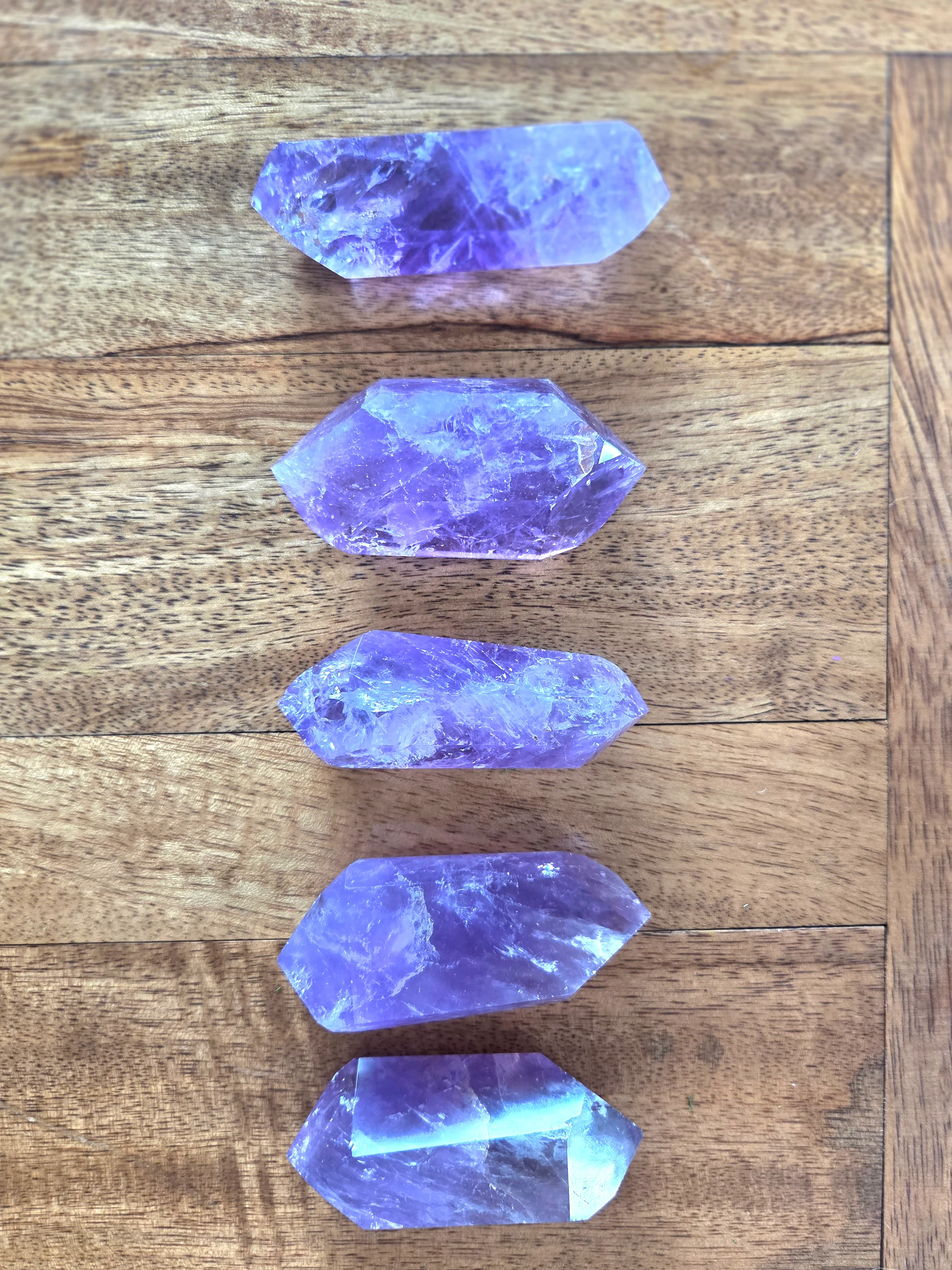 Amethyst- A-grade double terminated points - size B - Image 4