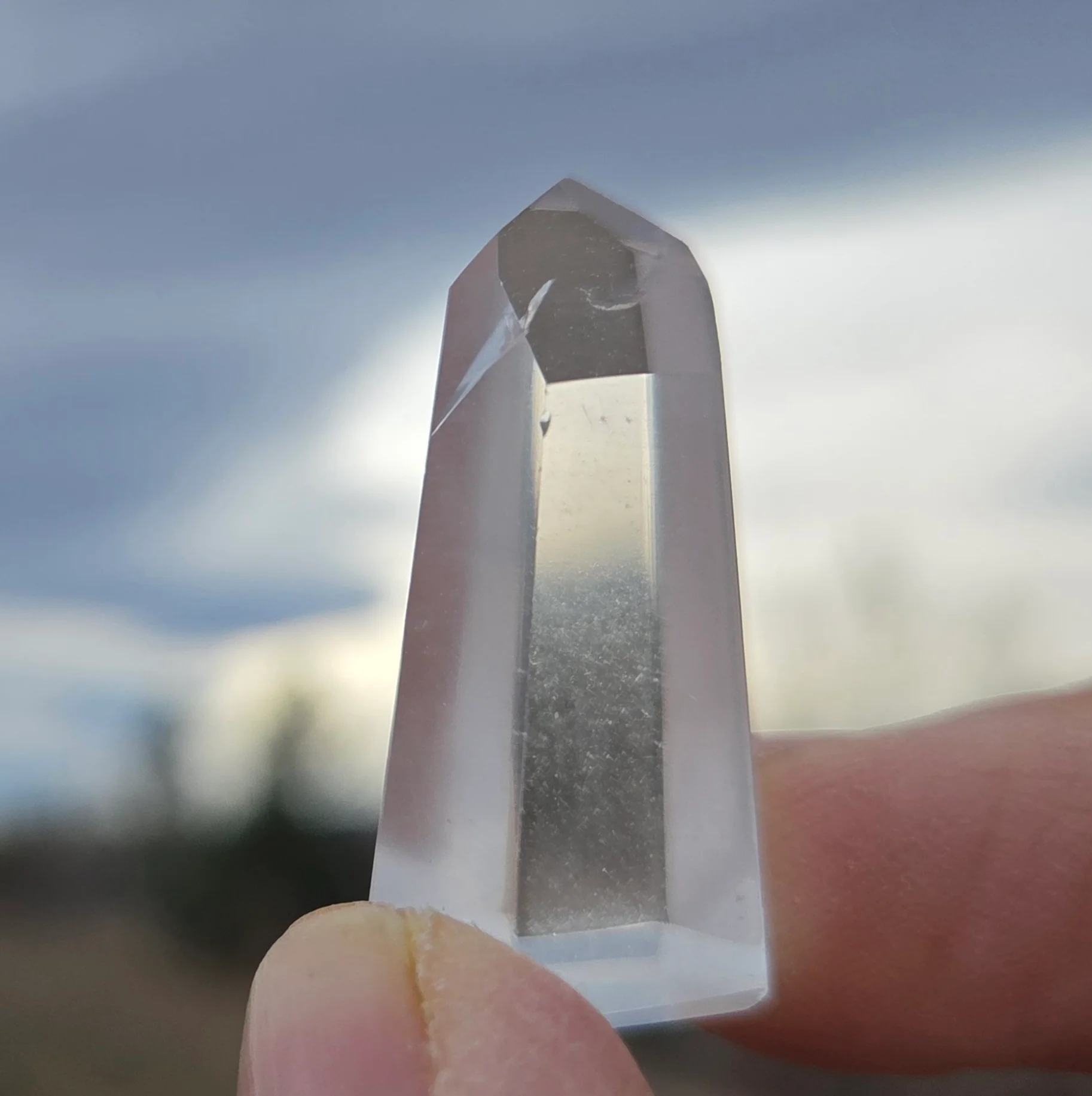 Clear Quartz Towers (Grade A to Exquisite) - Size A - Image 17