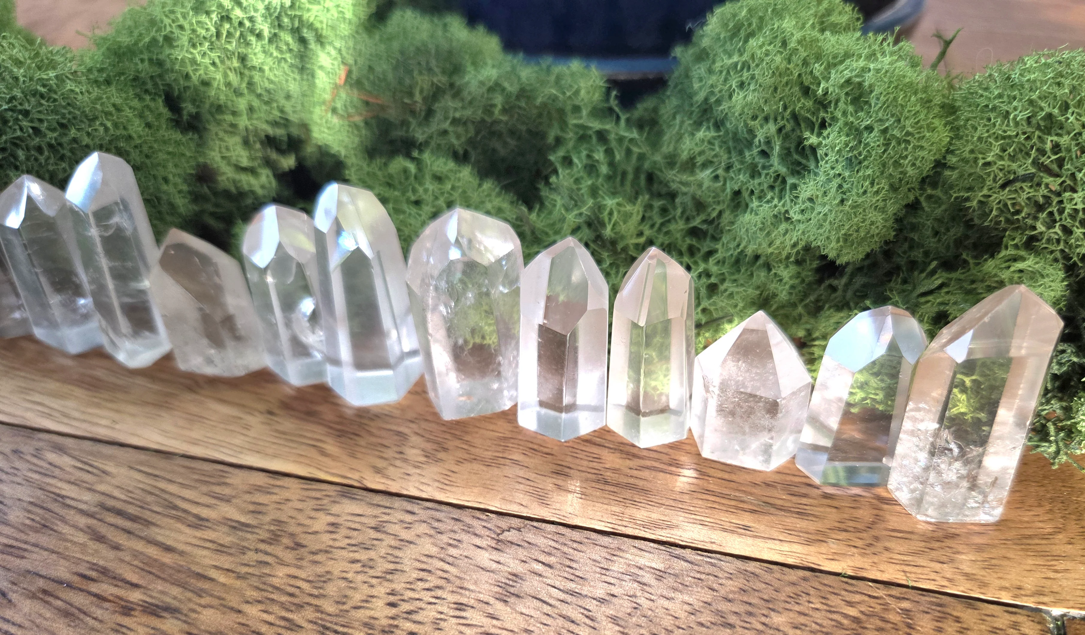 Clear Quartz Towers (Grade A to Exquisite) - Size A - Image 3