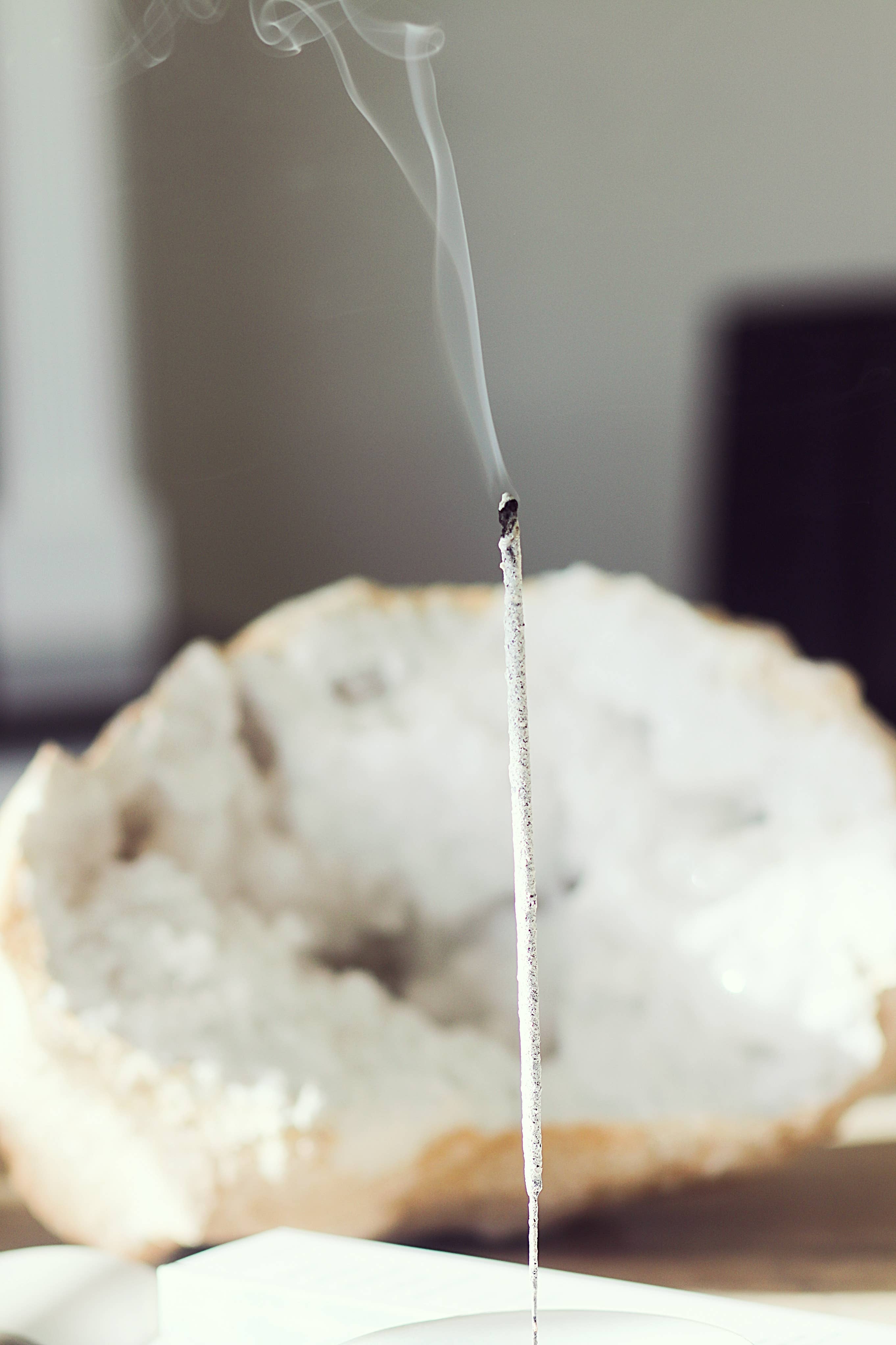 White Copal Incense Sticks (Rolled in Tulum) 20h+ burn time - Image 5